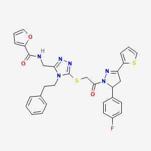molecular formula C31H27FN6O3S2 B2836440 N-((5-((2-(5-(4-fluorophenyl)-3-(thiophen-2-yl)-4,5-dihydro-1H-pyrazol-1-yl)-2-oxoethyl)thio)-4-phenethyl-4H-1,2,4-triazol-3-yl)methyl)furan-2-carboxamide CAS No. 361149-43-1