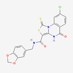 molecular formula C19H12ClN3O4S2 B2842358 N-[(2H-1,3-benzodioxol-5-yl)methyl]-8-chloro-5-oxo-1-sulfanylidene-1H,4H,5H-[1,3]thiazolo[3,4-a]quinazoline-3-carboxamide CAS No. 1111009-98-3