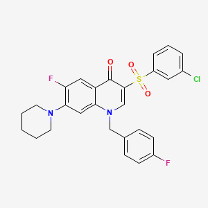 molecular formula C27H23ClF2N2O3S B2842941 3-(3-chlorobenzenesulfonyl)-6-fluoro-1-[(4-fluorophenyl)methyl]-7-(piperidin-1-yl)-1,4-dihydroquinolin-4-one CAS No. 892760-24-6