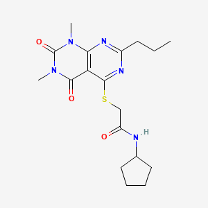 molecular formula C18H25N5O3S B2845140 N-cyclopentyl-2-((6,8-dimethyl-5,7-dioxo-2-propyl-5,6,7,8-tetrahydropyrimido[4,5-d]pyrimidin-4-yl)thio)acetamide CAS No. 892478-06-7