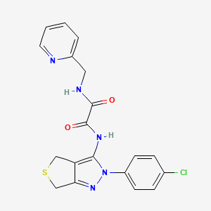 molecular formula C19H16ClN5O2S B2846099 N-[2-(4-chlorophenyl)-2H,4H,6H-thieno[3,4-c]pyrazol-3-yl]-N'-[(pyridin-2-yl)methyl]ethanediamide CAS No. 900010-44-8