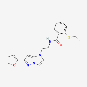 molecular formula C20H20N4O2S B2848239 2-(ethylsulfanyl)-N-{2-[6-(furan-2-yl)-1H-pyrazolo[1,5-a]imidazol-1-yl]ethyl}benzamide CAS No. 1795489-81-4