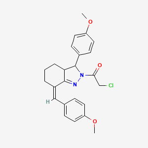 molecular formula C24H25ClN2O3 B2851191 2-chloro-1-[(7Z)-3-(4-methoxyphenyl)-7-[(4-methoxyphenyl)methylidene]-3a,4,5,6-tetrahydro-3H-indazol-2-yl]ethanone CAS No. 380196-80-5