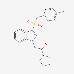 molecular formula C21H21FN2O3S B2853545 3-[(4-fluorobenzyl)sulfonyl]-1-(2-oxo-2-pyrrolidin-1-ylethyl)-1H-indole CAS No. 878057-61-5