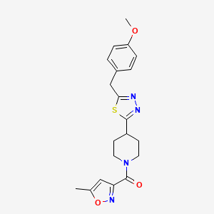 (4-(5-(4-Methoxybenzyl)-1,3,4-thiadiazol-2-yl)piperidin-1-yl)(5-methylisoxazol-3-yl)methanone