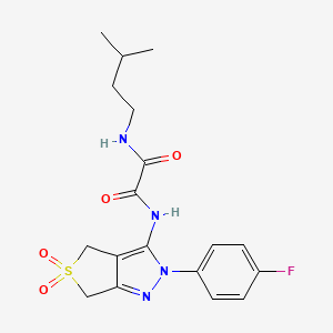 molecular formula C18H21FN4O4S B2859024 N'-[2-(4-fluorophenyl)-5,5-dioxo-2H,4H,6H-5lambda6-thieno[3,4-c]pyrazol-3-yl]-N-(3-methylbutyl)ethanediamide CAS No. 899733-49-4