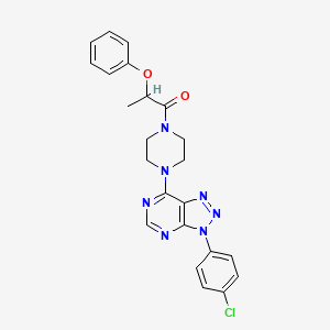 1-(4-(3-(4-chlorophenyl)-3H-[1,2,3]triazolo[4,5-d]pyrimidin-7-yl)piperazin-1-yl)-2-phenoxypropan-1-one