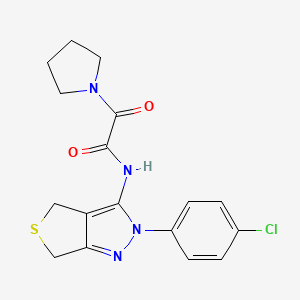 molecular formula C17H17ClN4O2S B2859201 N-[2-(4-chlorophenyl)-2H,4H,6H-thieno[3,4-c]pyrazol-3-yl]-2-oxo-2-(pyrrolidin-1-yl)acetamide CAS No. 899742-04-2