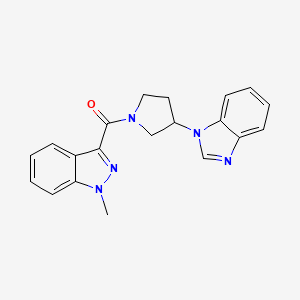 molecular formula C20H19N5O B2859833 3-[3-(1H-1,3-benzodiazol-1-yl)pyrrolidine-1-carbonyl]-1-methyl-1H-indazole CAS No. 2034383-67-8