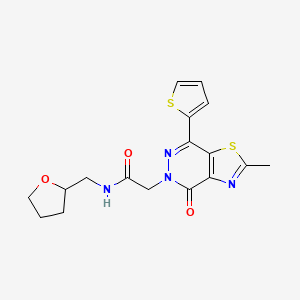 2-(2-methyl-4-oxo-7-(thiophen-2-yl)thiazolo[4,5-d]pyridazin-5(4H)-yl)-N-((tetrahydrofuran-2-yl)methyl)acetamide