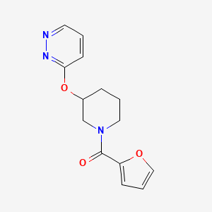 molecular formula C14H15N3O3 B2865482 Furan-2-yl(3-(pyridazin-3-yloxy)piperidin-1-yl)methanone CAS No. 2034484-53-0
