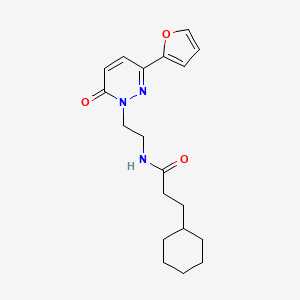 3-cyclohexyl-N-(2-(3-(furan-2-yl)-6-oxopyridazin-1(6H)-yl)ethyl)propanamide