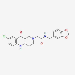 molecular formula C22H20ClN3O4 B2867231 N-(benzo[d][1,3]dioxol-5-ylmethyl)-2-(8-chloro-10-oxo-3,4-dihydrobenzo[b][1,6]naphthyridin-2(1H,5H,10H)-yl)acetamide CAS No. 1226427-15-1