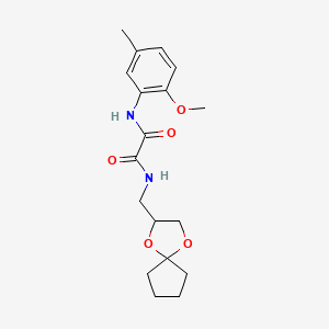 molecular formula C18H24N2O5 B2873665 N1-(1,4-dioxaspiro[4.4]nonan-2-ylmethyl)-N2-(2-methoxy-5-methylphenyl)oxalamide CAS No. 899963-23-6