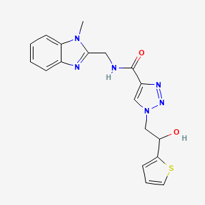 molecular formula C18H18N6O2S B2878742 1-(2-hydroxy-2-(thiophen-2-yl)ethyl)-N-((1-methyl-1H-benzo[d]imidazol-2-yl)methyl)-1H-1,2,3-triazole-4-carboxamide CAS No. 2034354-39-5