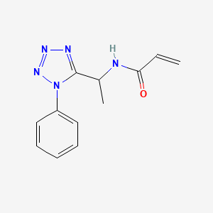 molecular formula C12H13N5O B2878991 N-[1-(1-Phenyltetrazol-5-yl)ethyl]prop-2-enamide CAS No. 2305414-22-4