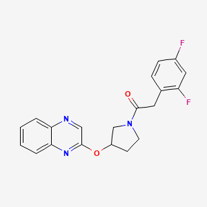 2-(2,4-Difluorophenyl)-1-[3-(quinoxalin-2-yloxy)pyrrolidin-1-yl]ethan-1-one