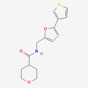 molecular formula C15H17NO3S B2879626 N-{[5-(thiophen-3-yl)furan-2-yl]methyl}oxane-4-carboxamide CAS No. 2034595-73-6