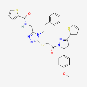 molecular formula C32H30N6O3S3 B2881238 N-((5-((2-(5-(4-methoxyphenyl)-3-(thiophen-2-yl)-4,5-dihydro-1H-pyrazol-1-yl)-2-oxoethyl)thio)-4-phenethyl-4H-1,2,4-triazol-3-yl)methyl)thiophene-2-carboxamide CAS No. 361149-49-7