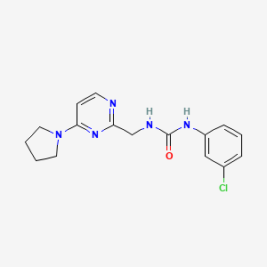 B2882314 1-(3-Chlorophenyl)-3-((4-(pyrrolidin-1-yl)pyrimidin-2-yl)methyl)urea CAS No. 1797660-00-4