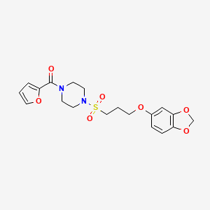 molecular formula C19H22N2O7S B2884061 (4-((3-(苯并[d][1,3]二氧杂环-5-yloxy)丙基)磺酰)哌嗪-1-基)(呋喃-2-基)甲酮 CAS No. 946315-23-7