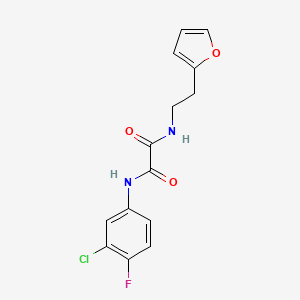 molecular formula C14H12ClFN2O3 B2884306 N'-(3-chloro-4-fluorophenyl)-N-[2-(furan-2-yl)ethyl]ethanediamide CAS No. 899956-44-6