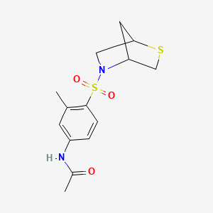 molecular formula C14H18N2O3S2 B2885933 N-(3-methyl-4-{2-thia-5-azabicyclo[2.2.1]heptane-5-sulfonyl}phenyl)acetamide CAS No. 2034609-57-7