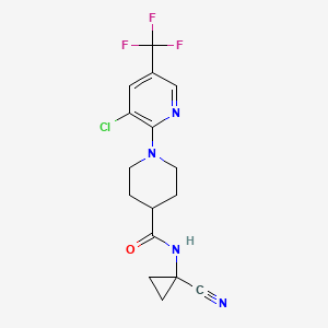 molecular formula C16H16ClF3N4O B2887681 1-[3-chloro-5-(trifluoromethyl)pyridin-2-yl]-N-(1-cyanocyclopropyl)piperidine-4-carboxamide CAS No. 1424553-15-0