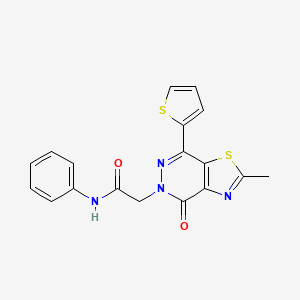 2-(2-methyl-4-oxo-7-(thiophen-2-yl)thiazolo[4,5-d]pyridazin-5(4H)-yl)-N-phenylacetamide