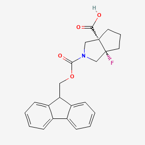 molecular formula C23H22FNO4 B2889770 rac-(3aR,6aS)-2-{[(9H-fluoren-9-yl)methoxy]carbonyl}-6a-fluoro-octahydrocyclopenta[c]pyrrole-3a-carboxylicacid,cis CAS No. 2416218-61-4