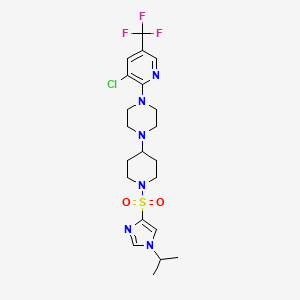molecular formula C21H28ClF3N6O2S B2890631 1-[3-chloro-5-(trifluoromethyl)pyridin-2-yl]-4-(1-{[1-(propan-2-yl)-1H-imidazol-4-yl]sulfonyl}piperidin-4-yl)piperazine CAS No. 2097935-29-8