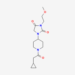 1-(1-(2-Cyclopropylacetyl)piperidin-4-yl)-3-(2-methoxyethyl)imidazolidine-2,4-dione