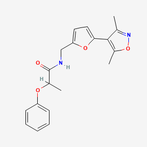 molecular formula C19H20N2O4 B2900008 N-{[5-(3,5-dimethyl-1,2-oxazol-4-yl)furan-2-yl]methyl}-2-phenoxypropanamide CAS No. 2415633-86-0
