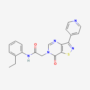 molecular formula C20H17N5O2S B2902644 N-(2-ethylphenyl)-2-(7-oxo-3-(pyridin-4-yl)isothiazolo[4,5-d]pyrimidin-6(7H)-yl)acetamide CAS No. 1251573-05-3