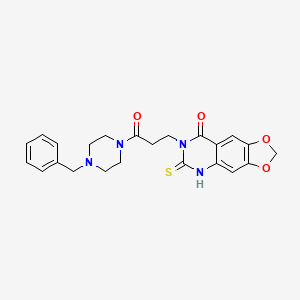 molecular formula C23H24N4O4S B2905007 7-[3-(4-BENZYLPIPERAZIN-1-YL)-3-OXOPROPYL]-6-SULFANYLIDENE-2H,5H,6H,7H,8H-[1,3]DIOXOLO[4,5-G]QUINAZOLIN-8-ONE CAS No. 896704-84-0
