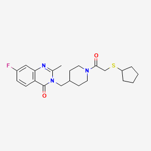 molecular formula C22H28FN3O2S B2906253 3-({1-[2-(Cyclopentylsulfanyl)acetyl]piperidin-4-yl}methyl)-7-fluoro-2-methyl-3,4-dihydroquinazolin-4-one CAS No. 2415491-06-2
