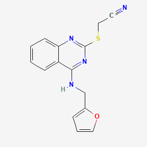 molecular formula C15H12N4OS B2906473 2-[(4-{[(furan-2-yl)methyl]amino}quinazolin-2-yl)sulfanyl]acetonitrile CAS No. 688354-91-8