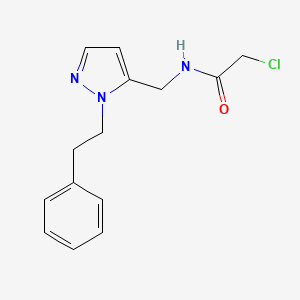 2-Chloro-N-[[2-(2-phenylethyl)pyrazol-3-yl]methyl]acetamide
