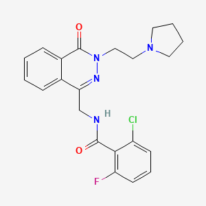 molecular formula C22H22ClFN4O2 B2911669 2-chloro-6-fluoro-N-((4-oxo-3-(2-(pyrrolidin-1-yl)ethyl)-3,4-dihydrophthalazin-1-yl)methyl)benzamide CAS No. 1448126-35-9