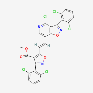 molecular formula C25H12Cl5N3O4 B2913796 methyl 5-[(E)-2-[4-chloro-3-(2,6-dichlorophenyl)-[1,2]oxazolo[4,5-c]pyridin-7-yl]ethenyl]-3-(2,6-dichlorophenyl)-1,2-oxazole-4-carboxylate CAS No. 338773-09-4