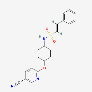 molecular formula C20H21N3O3S B2915441 N-{4-[(5-cyanopyridin-2-yl)oxy]cyclohexyl}-2-phenylethene-1-sulfonamide CAS No. 1799264-00-8