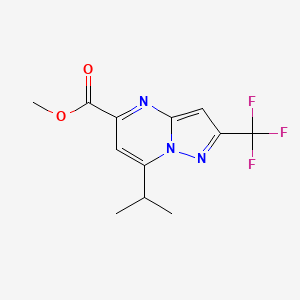 molecular formula C12H12F3N3O2 B2915702 Methyl 7-isopropyl-2-(trifluoromethyl)pyrazolo[1,5-a]pyrimidine-5-carboxylate CAS No. 1798723-27-9