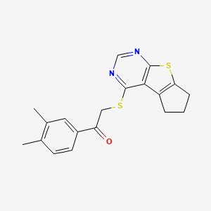 1-(3,4-Dimethylphenyl)-2-{7-thia-9,11-diazatricyclo[6.4.0.0^{2,6}]dodeca-1(12),2(6),8,10-tetraen-12-ylsulfanyl}ethan-1-one