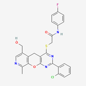 molecular formula C26H20ClFN4O3S B2920874 2-[[5-(2-chlorophenyl)-11-(hydroxymethyl)-14-methyl-2-oxa-4,6,13-triazatricyclo[8.4.0.03,8]tetradeca-1(10),3(8),4,6,11,13-hexaen-7-yl]sulfanyl]-N-(4-fluorophenyl)acetamide CAS No. 867040-77-5