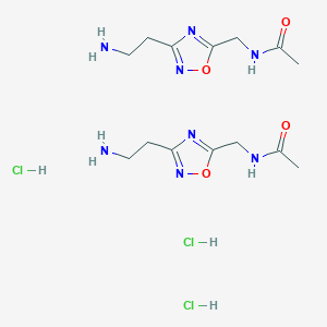 B2923544 N-((3-(2-aminoethyl)-1,2,4-oxadiazol-5-yl)methyl)acetamide sesquihydrochloride CAS No. 1820673-59-3
