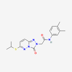 molecular formula C18H21N5O2S B2923911 N-(3,4-dimethylphenyl)-2-[3-oxo-6-(propan-2-ylsulfanyl)-2H,3H-[1,2,4]triazolo[4,3-b]pyridazin-2-yl]acetamide CAS No. 1040652-33-2