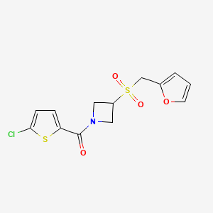 (5-Chlorothiophen-2-yl)(3-((furan-2-ylmethyl)sulfonyl)azetidin-1-yl)methanone