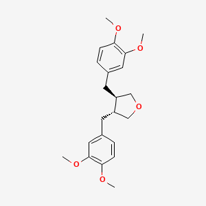 molecular formula C22H28O5 B2927990 Trans-3,4-bis(3,4-dimethoxybenzyl)tetrahydrofuran CAS No. 62624-76-4