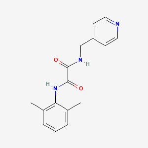 molecular formula C16H17N3O2 B2931288 N-(2,6-dimethylphenyl)-N'-[(pyridin-4-yl)methyl]ethanediamide CAS No. 499210-35-4