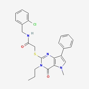 molecular formula C25H25ClN4O2S B2931338 N-[(2-chlorophenyl)methyl]-2-({5-methyl-4-oxo-7-phenyl-3-propyl-3H,4H,5H-pyrrolo[3,2-d]pyrimidin-2-yl}sulfanyl)acetamide CAS No. 1115458-11-1